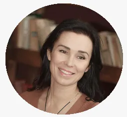 Cora M, Irish genealogy researcher in Dublin, Ireland